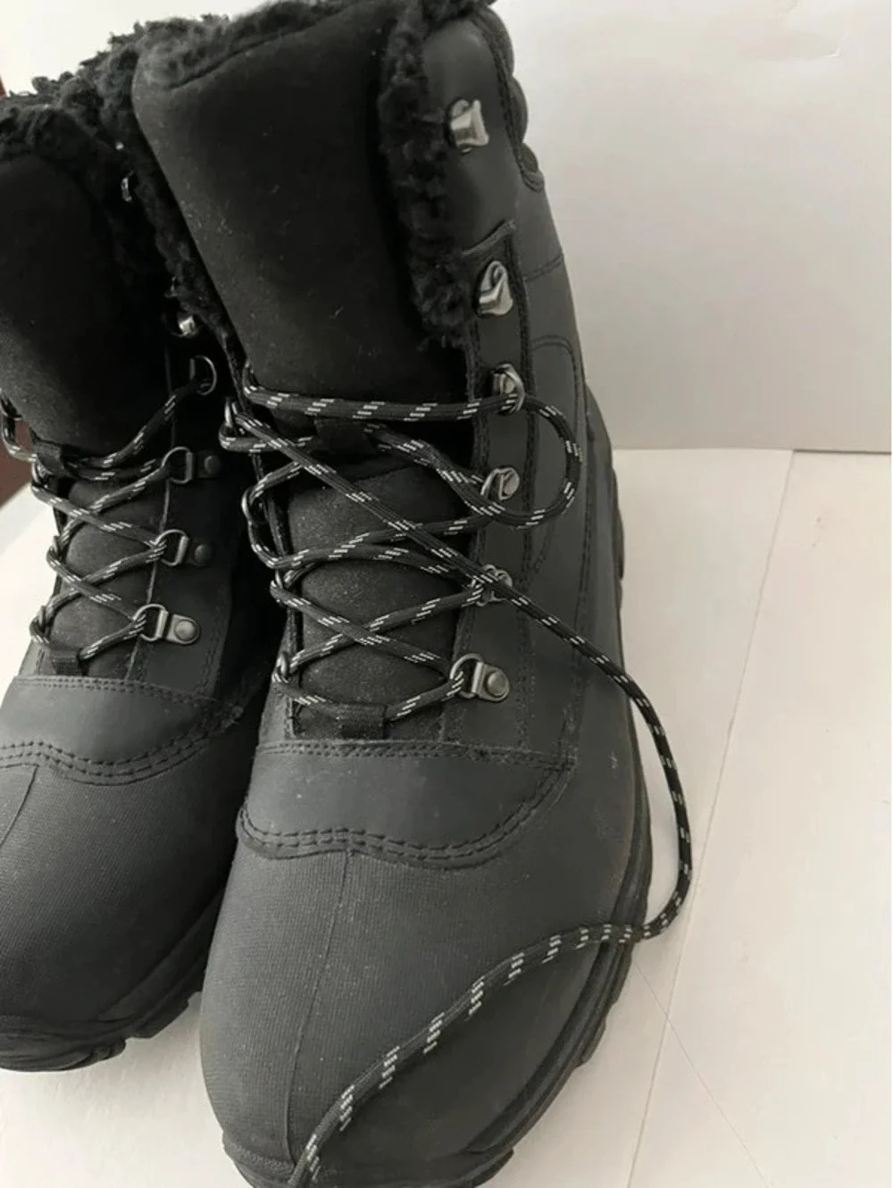 Thermolite Black Waterproof Weatherproof Hiking Work Boots Mens Size 11 Eco Made